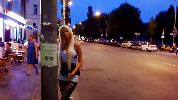 Latina Katana Kombat yang mengagumkan vidio sex janda montok disekrup oleh Ricky Spanish di dermaga