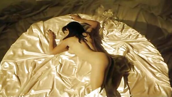 Seorang wanita kulit hitam sedang bokep janda xxx ditembus oleh kontol hitam besar